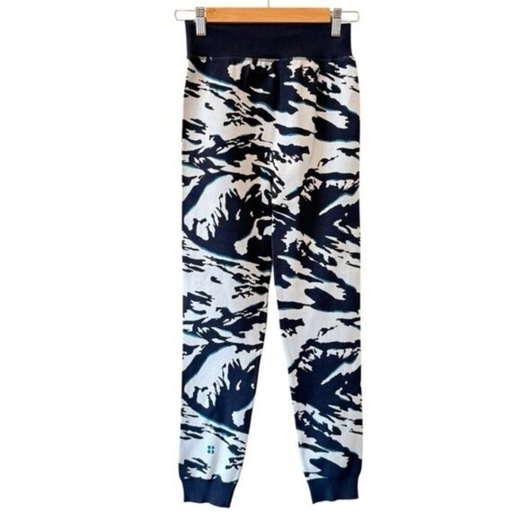 SWEATY BETTY Peaks Ski Base Layer Leggings Blue Peaks Jacquard Size M NEW - Picture 3 of 7